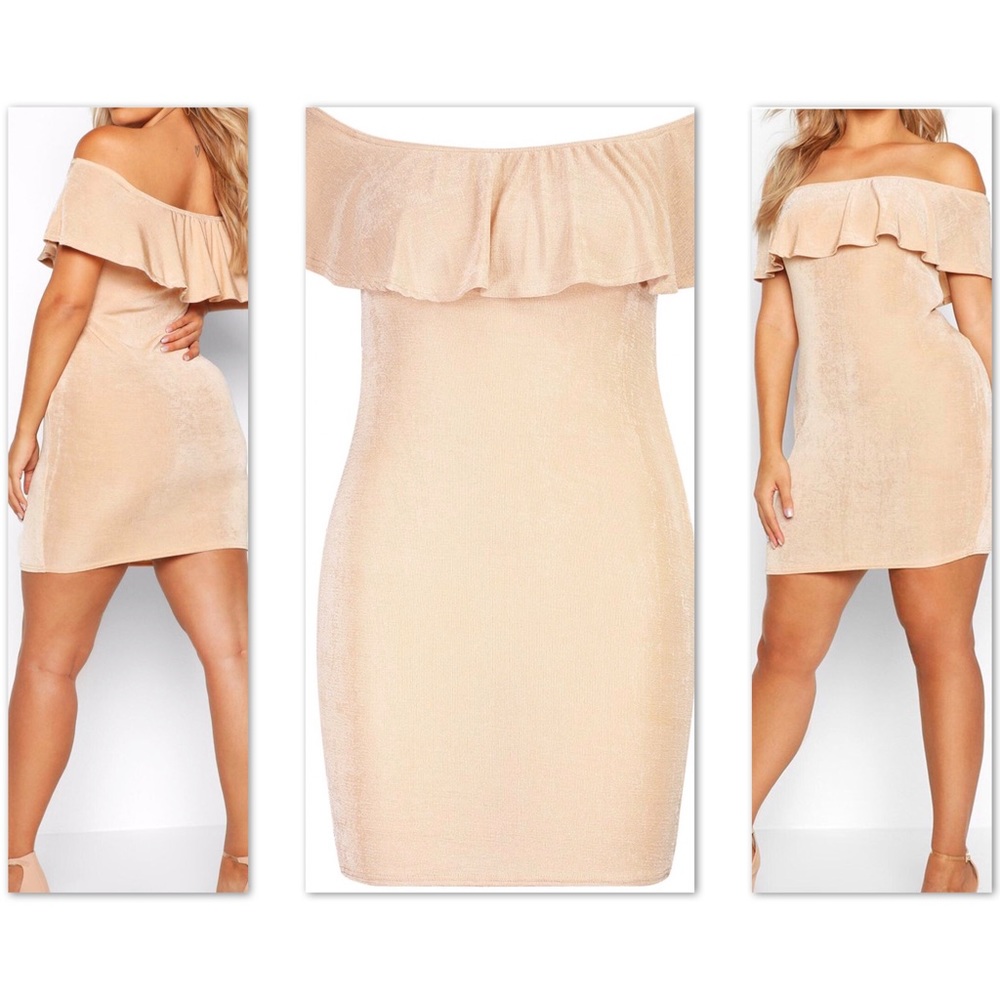 ❣️HostPick❣️ Off the shoulder mini dress.